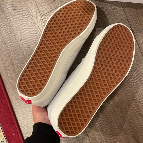 Damien Hirst x Vans Sk8 Hi butterflies - Picture 5 of 5